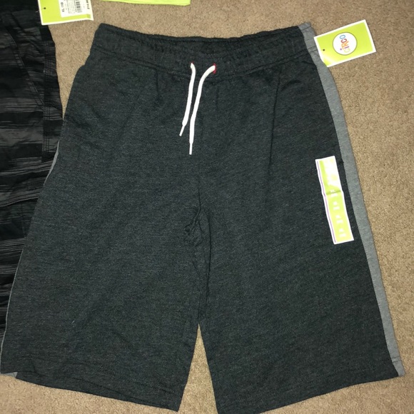 2 boys shorts - Picture 3 of 3
